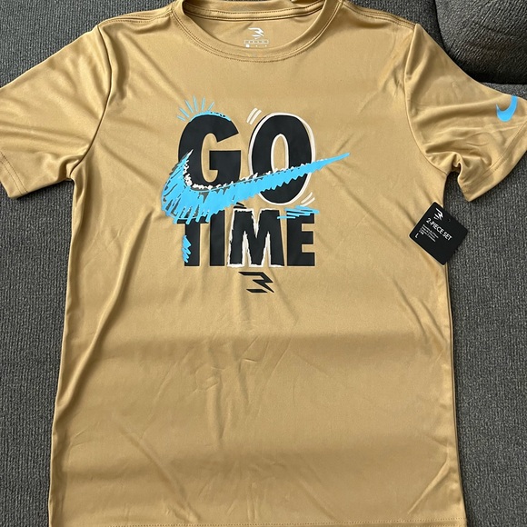 *NWT* Boys Nike 3BRAND Short Sleeve Tee & Short Size L - Picture 3 of 3